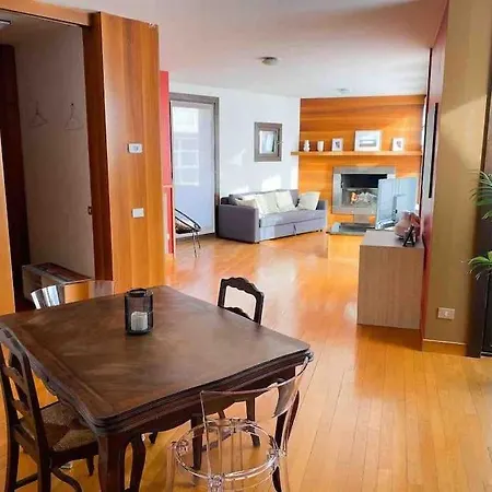 Apartament Laila House-sondrio
